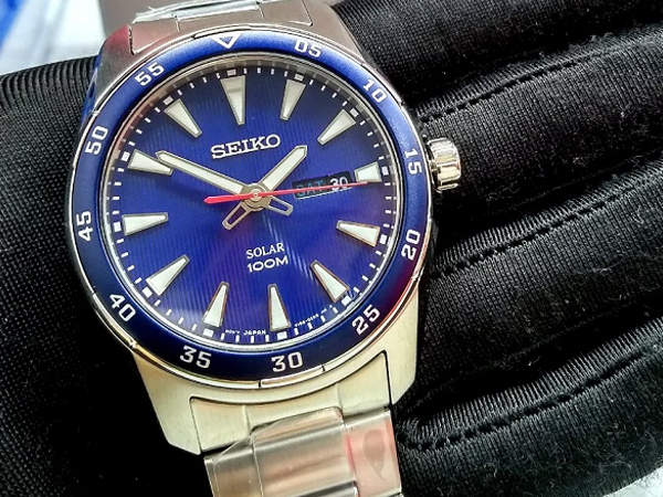 Đồng hồ Seiko SNE391P1: phụ kiện tôn lên sự nam tính của phái mạnh