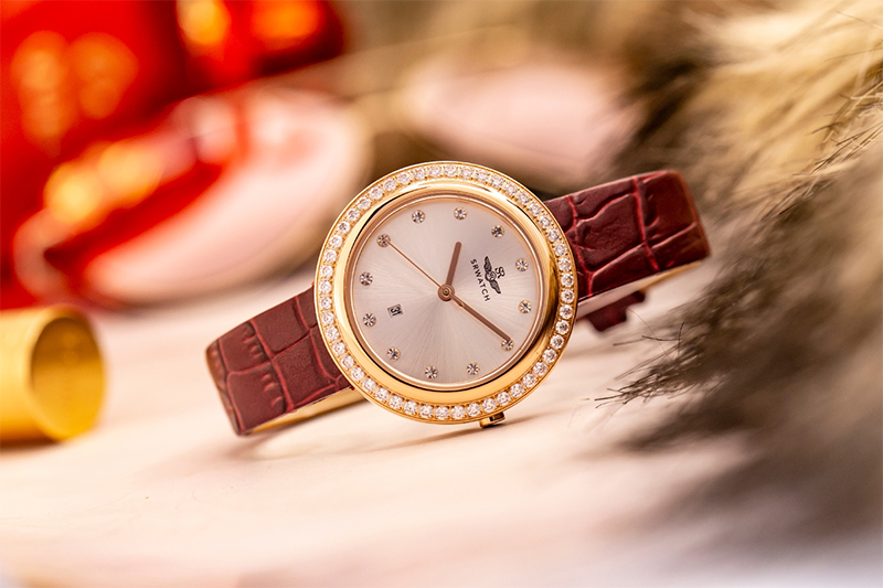 Đồng hồ SrWatch SL5006.4602BL - Tôn lên nét đẹp đôi tay 