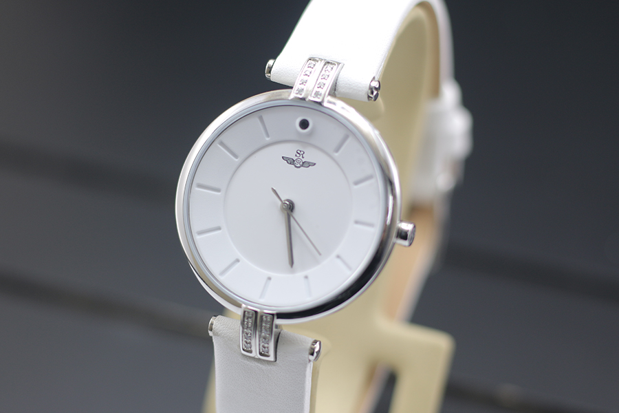 Tan chảy với vẻ đẹp mang tên SRWatch SL7542.4102