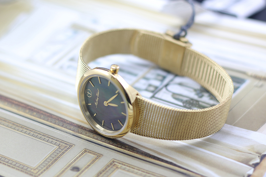 dong-ho-mathey-tissot-d403pyn